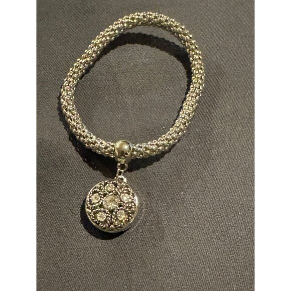 Ginger Snap Stretch Bracelet Charm Dangle - Picture 1 of 5